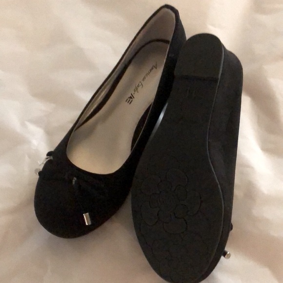 Shoes girls new size 11M black slip on American Eagle by Payless man made - Picture 5 of 6